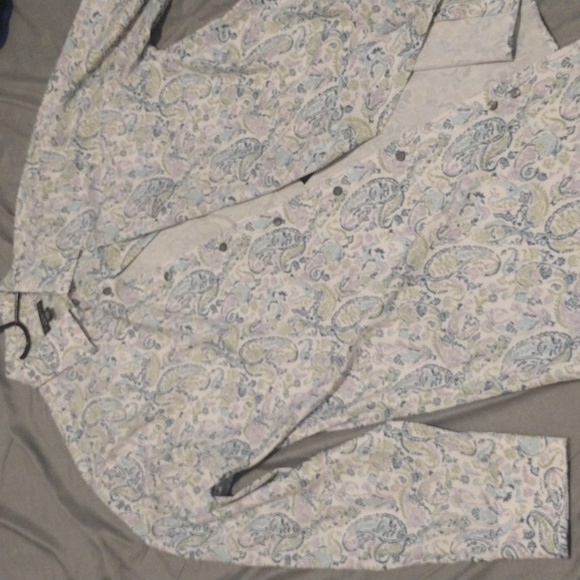 New - Picture 4 of 4